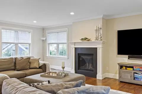 969 Greendale Ave, Needham, MA 02492 photo 15