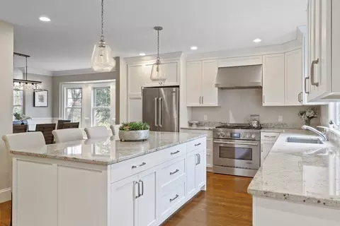 969 Greendale Ave, Needham, MA 02492 photo 3
