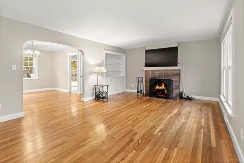 3 Cunningham Rd, Gloucester, MA 01930 photo 4