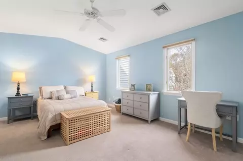 64 Maple St UNIT B, Canton, MA 02021 photo 12