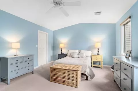 64 Maple St UNIT B, Canton, MA 02021 photo 11