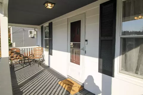 44 Ludlow St, Worcester, MA 01603 photo 2