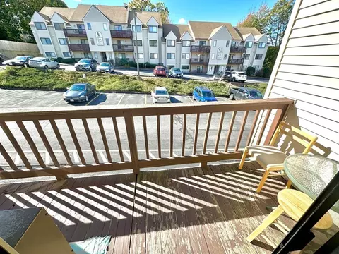 10 Hulbert Rd #18, Worcester, MA 01603 photo 2