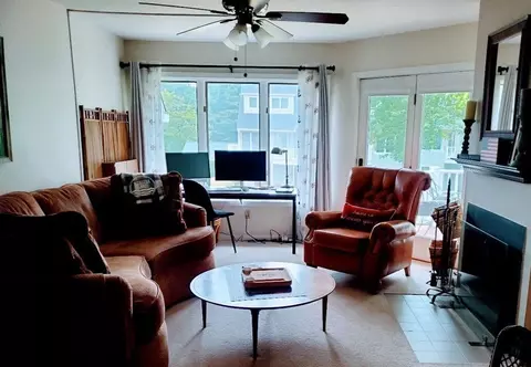 209 Beacon Park #209, Webster, MA 01570 photo 5
