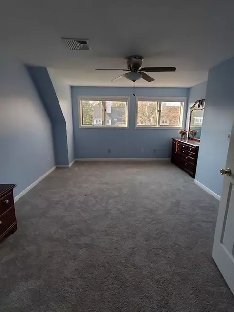 209 Beacon Park #209, Webster, MA 01570 photo 14