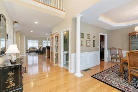 7 Pine Tree Dr, Methuen, MA 01844 photo 2