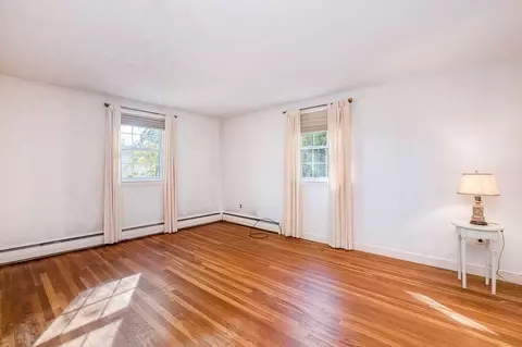 7 Scott Cir, Dedham, MA 02026 photo 13