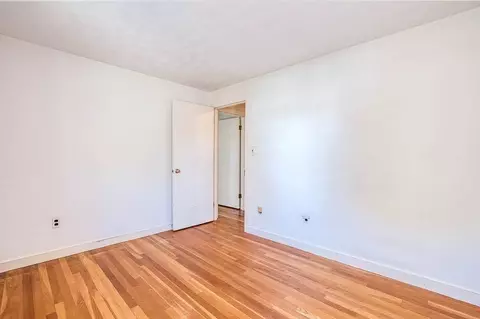 7 Scott Cir, Dedham, MA 02026 photo 18