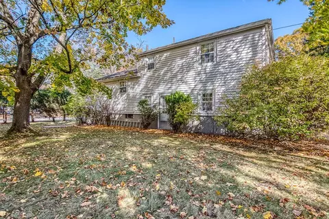 7 Scott Cir, Dedham, MA 02026 photo 26