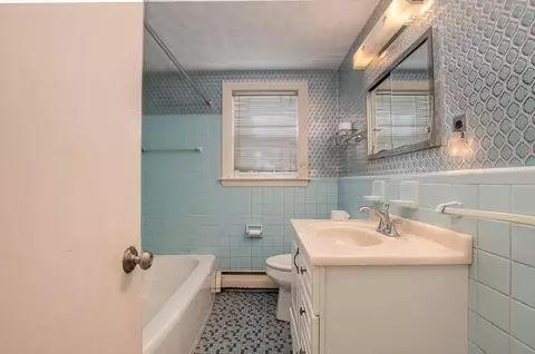 7 Scott Cir, Dedham, MA 02026 photo 12