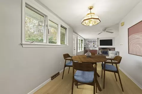 71 Circle Dr, Framingham, MA 01702 photo 12