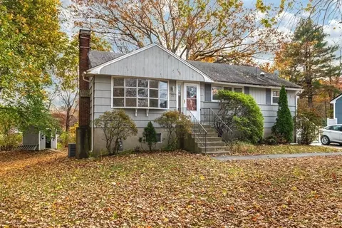 71 Circle Dr, Framingham, MA 01702 photo 35