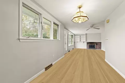 71 Circle Dr, Framingham, MA 01702 photo 13