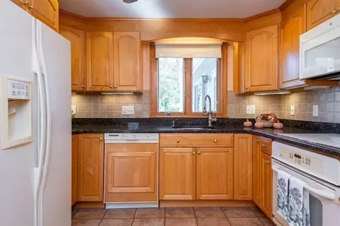 114 Spring St, Stoneham, MA 02180 photo 20