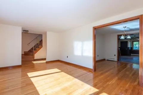 114 Spring St, Stoneham, MA 02180 photo 9