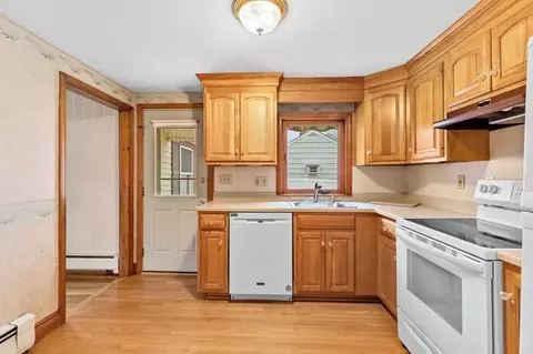 2 Marconi Dr, Randolph, MA 02368 photo 8
