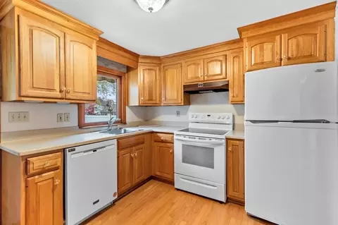 2 Marconi Dr, Randolph, MA 02368 photo 7