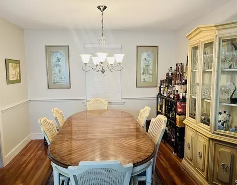 21 Sumner St, Milton, MA 02186 photo 4