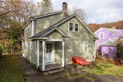 195 Eastern Ave, Worcester, MA 01605 photo 2