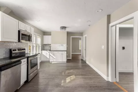 195 Eastern Ave, Worcester, MA 01605 photo 6