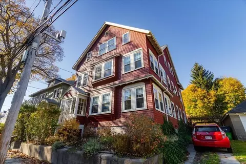 101 Kittredge St #2, Boston, MA 02131