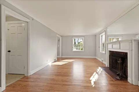 25 Endicott St, Dedham, MA 02026 photo 8