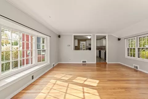 25 Endicott St, Dedham, MA 02026 photo 17