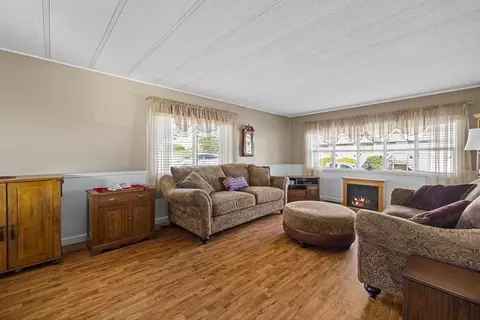 102 Peter St, Raynham, MA 02767