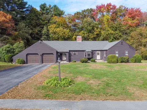 8 Scout Rd, Walpole, MA 02032