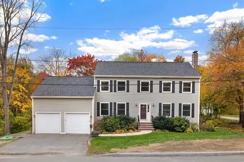 1 Maple Ter, Melrose, MA 02176