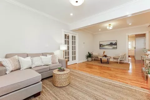 72 Mount Vernon St, Reading, MA 01867 photo 9