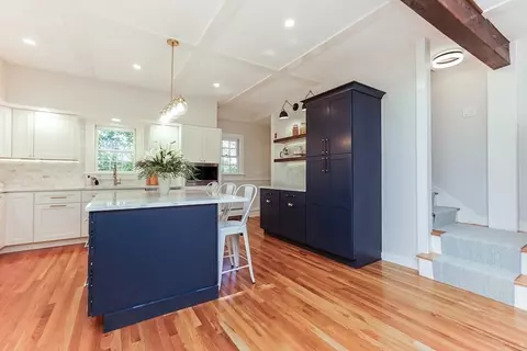 72 Mount Vernon St, Reading, MA 01867 photo 3