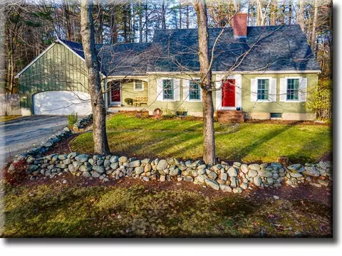 1 Brush Hill Rd, Merrimac, MA 01860