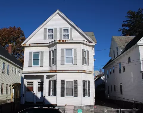 102 104 Pleasant St, Lowell, MA 01852