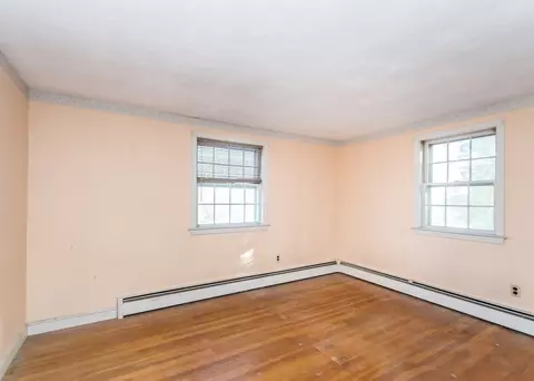 95 Upton Rd, Waltham, MA 02452 photo 17