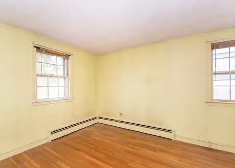 95 Upton Rd, Waltham, MA 02452 photo 19