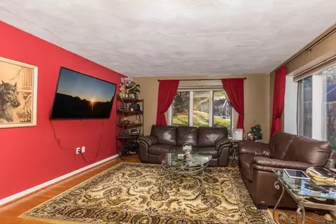 14 Deer Path #6, Maynard, MA 01754 photo 5