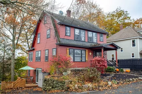 105 Wallingford Ave, Athol, MA 01331 photo 2