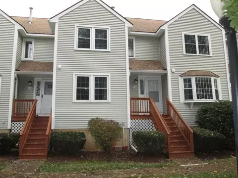 190 Patrick Rd #190, Tewksbury, MA 01876