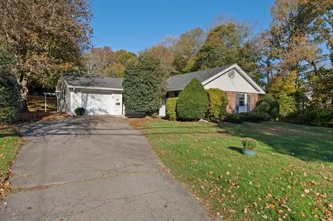 39 Unicorn Ave, Weymouth, MA 02189