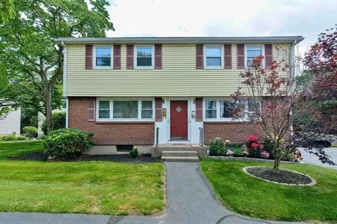 71 Prescott St #71, Framingham, MA 01702