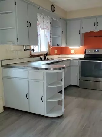 78 Aspen St, Ware, MA 01082 photo 7