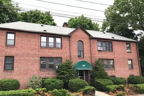 865 Boylston #6, Newton, MA 02461