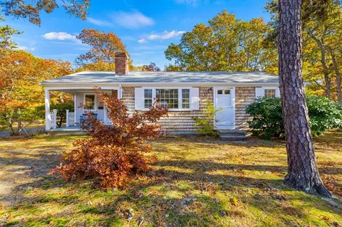 128 Rudder Rd, Barnstable, MA 02601