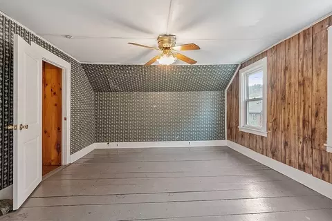 5 North St, Erving, MA 01344 photo 26