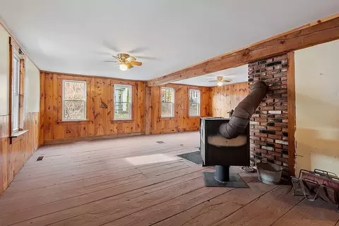 5 North St, Erving, MA 01344 photo 2