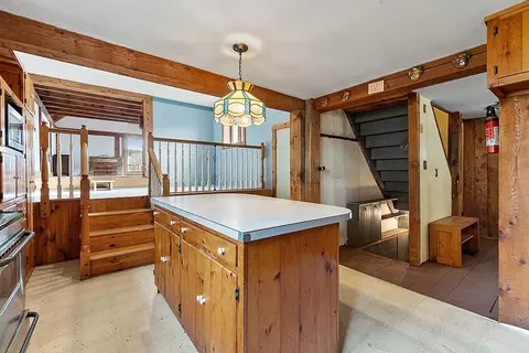 5 North St, Erving, MA 01344 photo 10