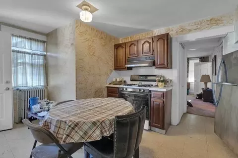 6 Pratt Ave, Beverly, MA 01915 photo 6