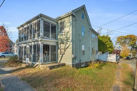 6 Pratt Ave, Beverly, MA 01915 photo 2
