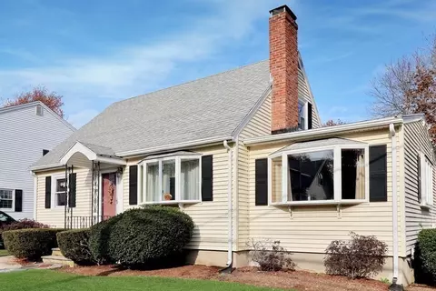 46 Turner St, Dedham, MA 02026 photo 3